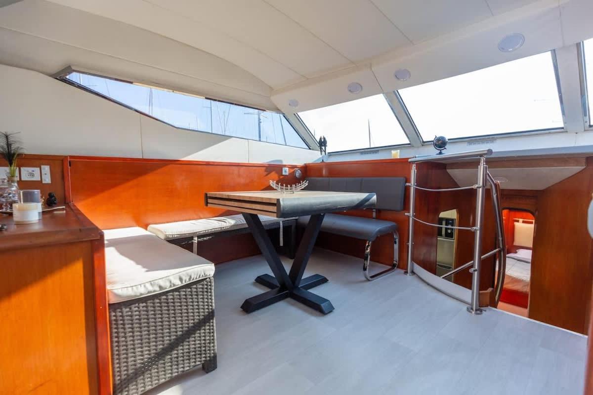 Yacht Evasion La Rochelle - Bateau Insolite Екстериор снимка